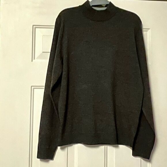 NWT Murano Charcoal Gray mock neck Acrylic sweater M - Picture 1 of 9